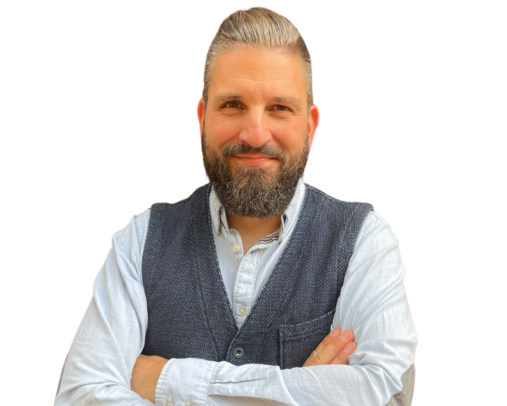 Was versteht man unter Führungskultur? - Stefan Wickenhäuser Foto zum Thema "Was versteht man unter Führungskultur": Zu sehen ist ein Porträt von Stefan Wickenhäuser. Er trägt eine Weste und hat die Arme verschränkt.